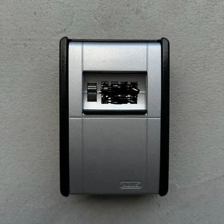 Rona 2xzimmerwohnung ダルムシュタット